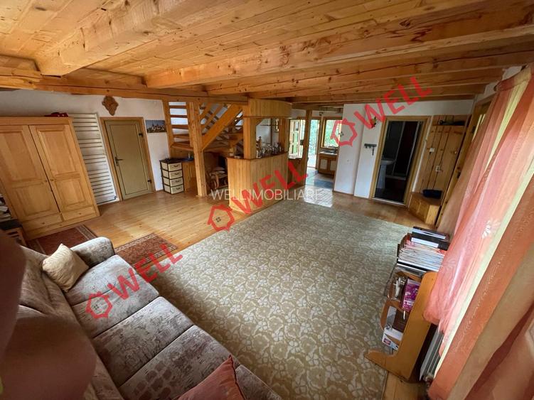 Vilă de vânzare în Comandău! - 2