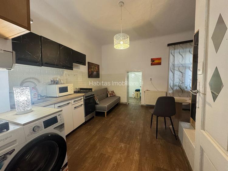 Apartament 2 camere 55mp- zona magazinului Central - 9