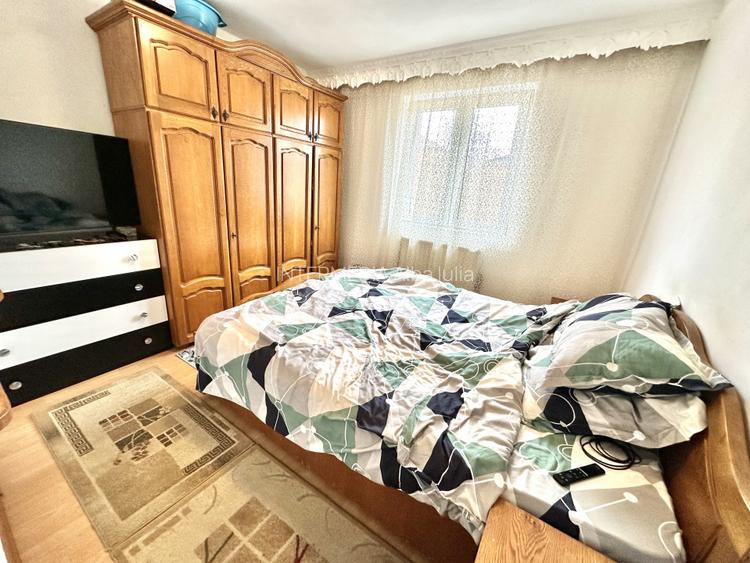 Apartament 2 camere in Cetate mobilat si utilat zona Spital - 3