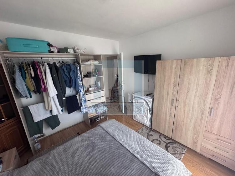 Apartament 2 camere de vânzare – Tractorul, str. Bronzului