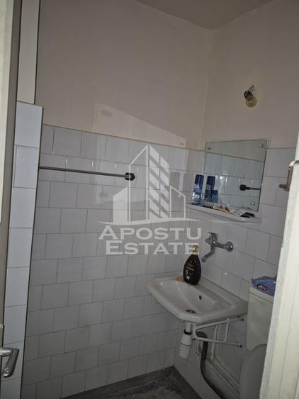 Apartament 3 camere de vanzare, zona Lipovei, Timisoara