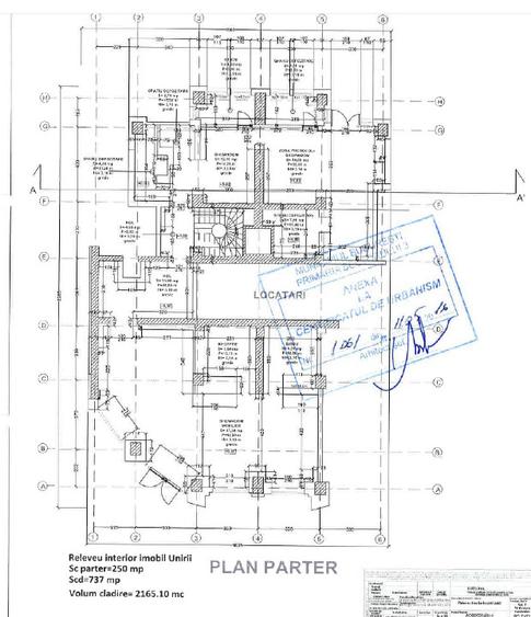 Spatiu stradal pretabil multiple activitati/birouri