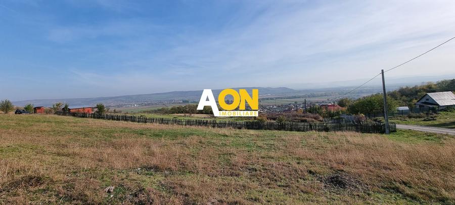 Teren cu Panorama, Parcelabil Intravilan Zona Paclisa