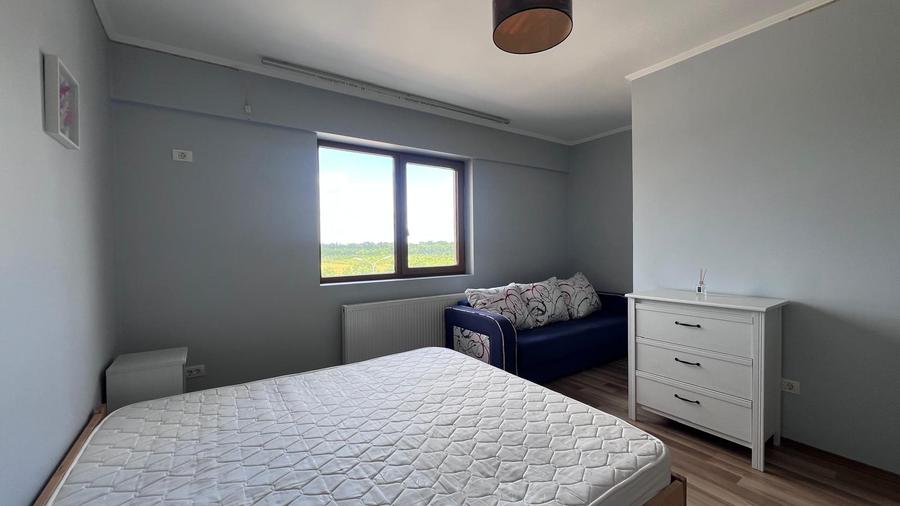 Apartament 3 camere decomandat, 110 mp, 2 băi, parcare – Cartierul Latin