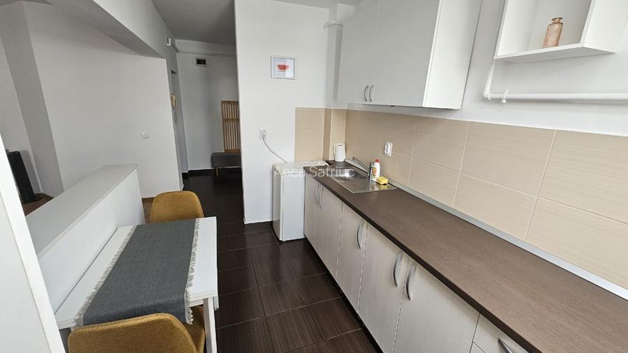 Apartament 2 camere, de inchiriat, parcare inclusa, Str Sesul de  Sus - 6