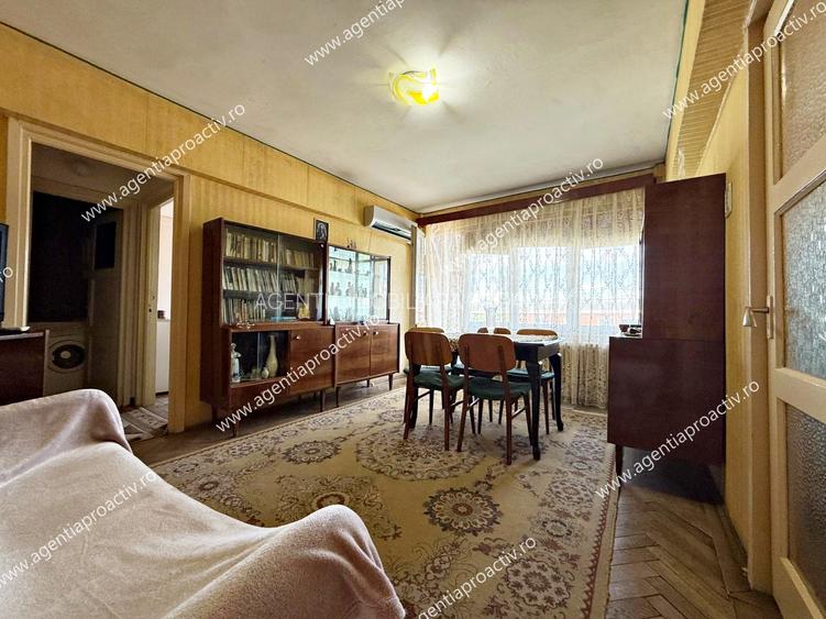 Apartament cu 3 camere zona centrală , stradal, intr-un bloc curat, 69.900 euro - 3