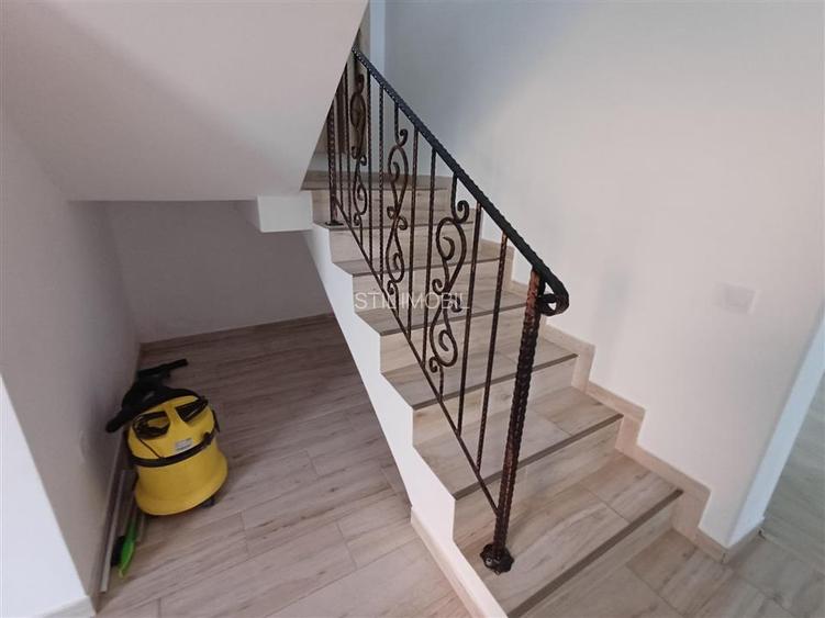 Casă 4 camere, 2 Locuri de parcare-Zona Valea Adanca- 830 euro - 13