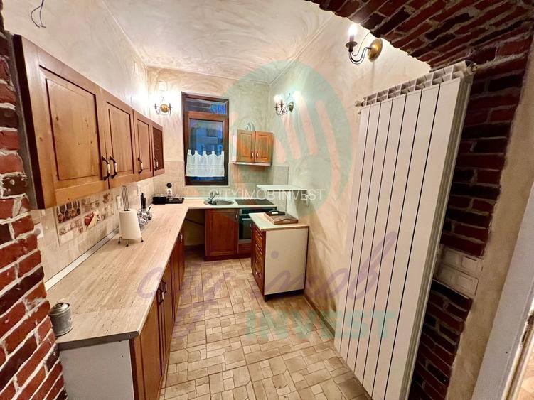 Vila eleganta renovata si consolidata | Parc Carol| Marasesti - 8