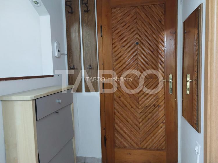 Apartament 50 mpu 2 camere etaj 3 pivnita Piata Noua Cisnadie - 18