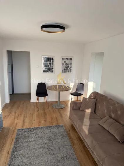 de inchiriat apartament cu 2 camere  in zona Victoriei - 2