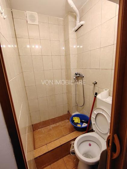 Garsoniera mica de vanzare zona Baicului - 8