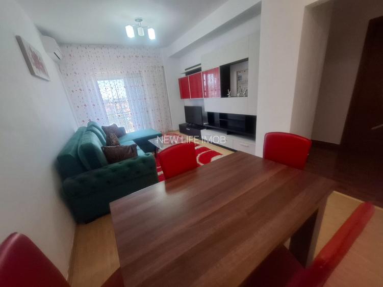 Trocadero , 2 camere , central gaze - 2