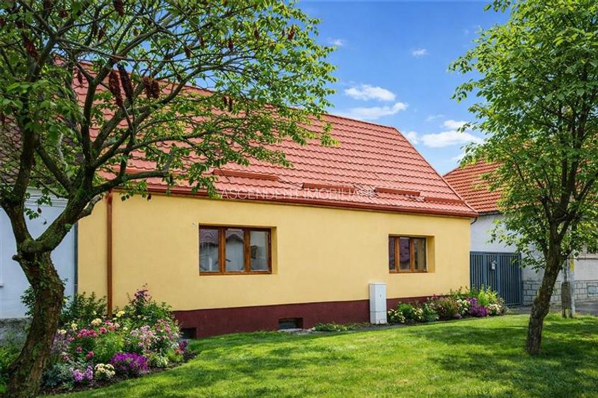 Rezidenta renovata+edificiu +1.500mp teren,Sanpetru,Brasov - 3