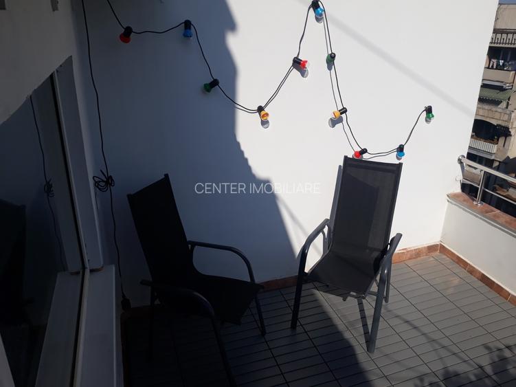 CALEA VICTORIEI, GARSONIERE DEOSEBITE, TEARSA, VEDERE SUPERBA - 2