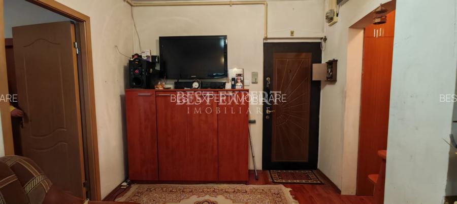 Garsoniera-Disponibilitate imediata-2 min metrou  - 5