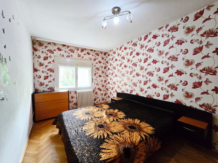 Apartament 3 camere, etaj 1- zona Micalaca - 4