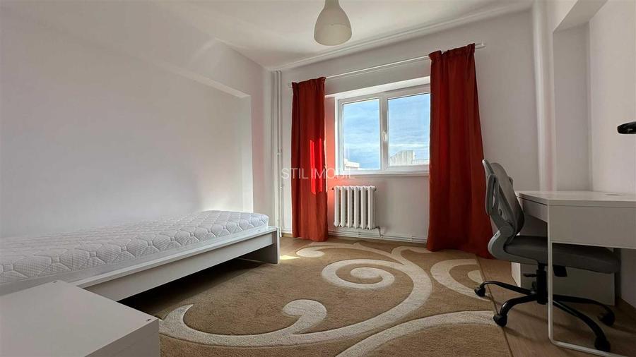 Apartament cu 3 camere decomandat - Central, Anastasie Panu - 600EUR - 3