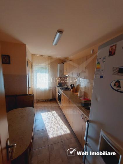 Apartament 2 camere, decomandat, etaj 1/4, ZORILOR, strada Pasteur - 9
