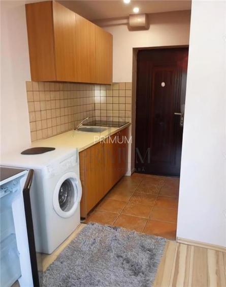 Garsoniera- Dambovita-mobilata-utilata - 3