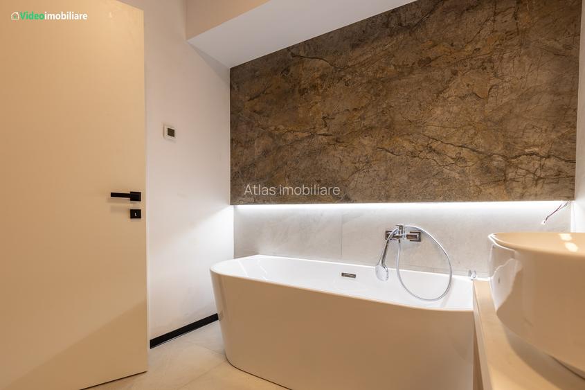 Apartament 3 camere, central, zona de case, bloc 2025 - 15