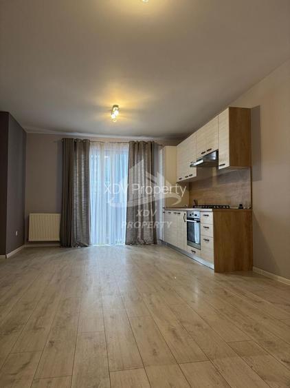 Apartament 4 camere decomandat , 2 bai, 2 balcoane,  90mpu , Parcare - 3