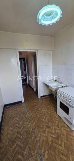 De vânzare: apartament 2 camere: Drumul Taberei - 8