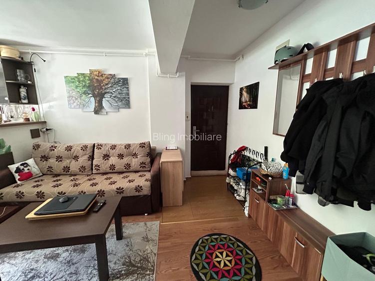 Apartament cu 2 camere, 42 mp, balcon, strada Edgar Quinet - 3
