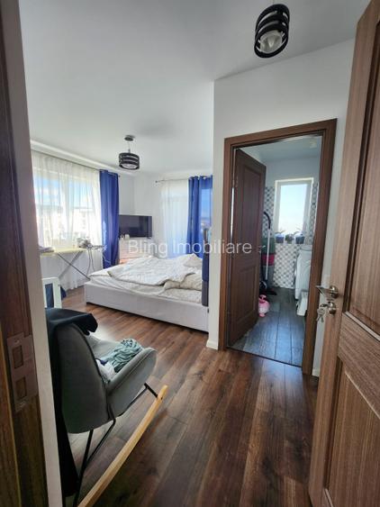 Apartament cu 3 camere 2 parcari, priveliste frumoasa, zona Terra - 5