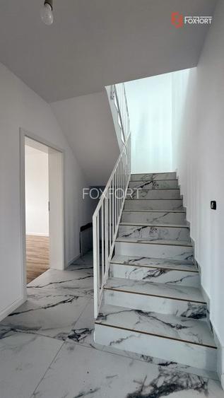 COMISION 0% Duplex cu 4 camere si teren 280 mp, zona Remetea Mare - 21