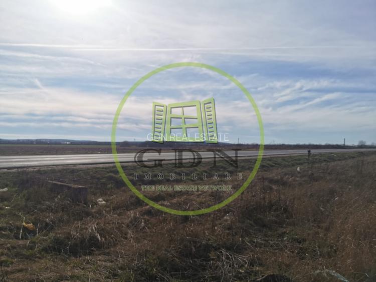 Teren extravilan de vanzare in Sacadat, 21.496 mp, cu deschidere de 42 m la E60. - 9