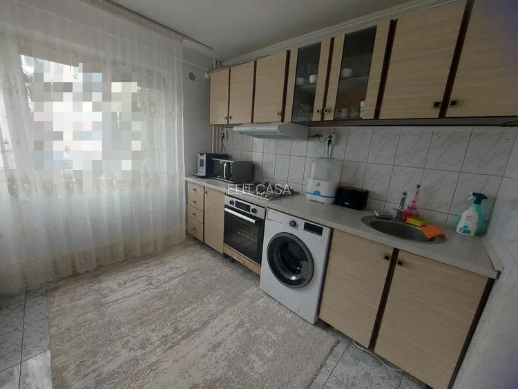 Garsonieră decomandată, mobilată în Podu Roș - 2