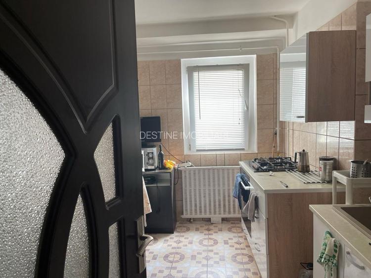 Rahova-Liberty | 3 camere | dec | 72mp | et 9 | 110.000 euro - 8