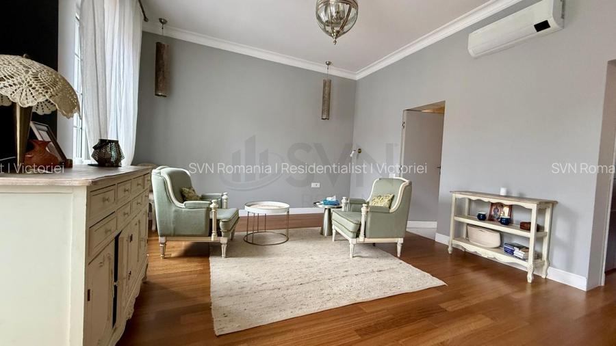 REV2005531 Vla superba Gradina Icoanei - 7