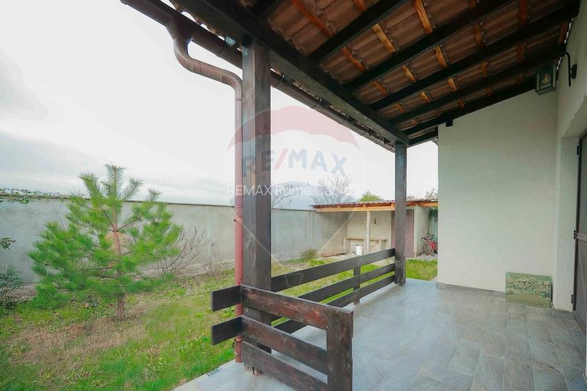 Casă 4 Camere cu Garaj, Construită de Proprietar, Cartier Episcopia - 16