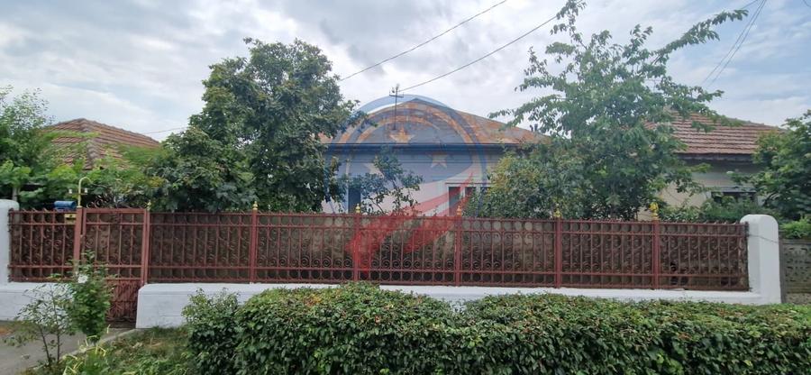 Casă parter cu teren generos de 595 mp, în Șimnicul de Jos – Craiova