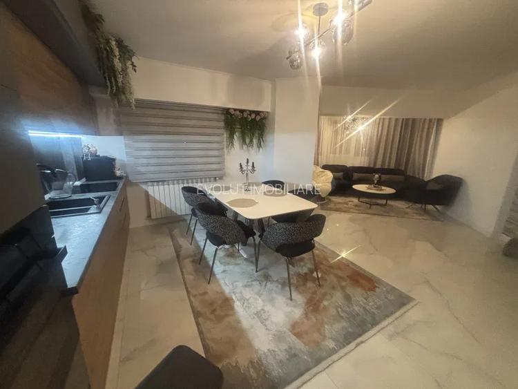 Apartament cu 3 camere decomandat-zona trocadero - 3