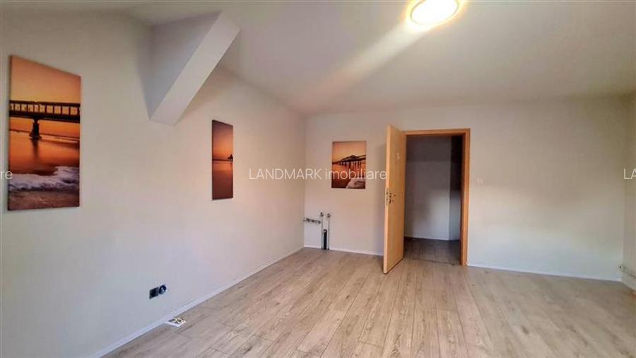 Casa cu 10 camere de vanzare,  zona Semicentrala, - 13