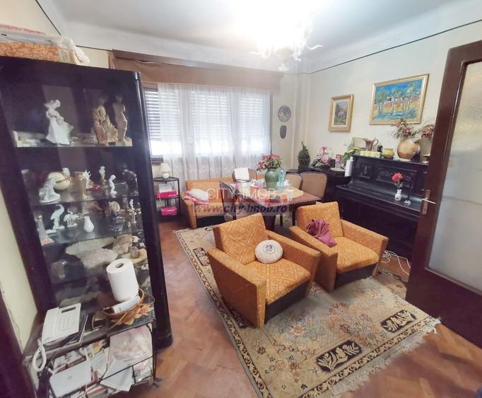 Vanzare apartament 3 Camere Universitate - 4