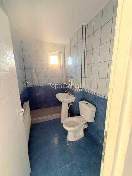 Vand ap. 2 camerei, pe Esplanada - 4
