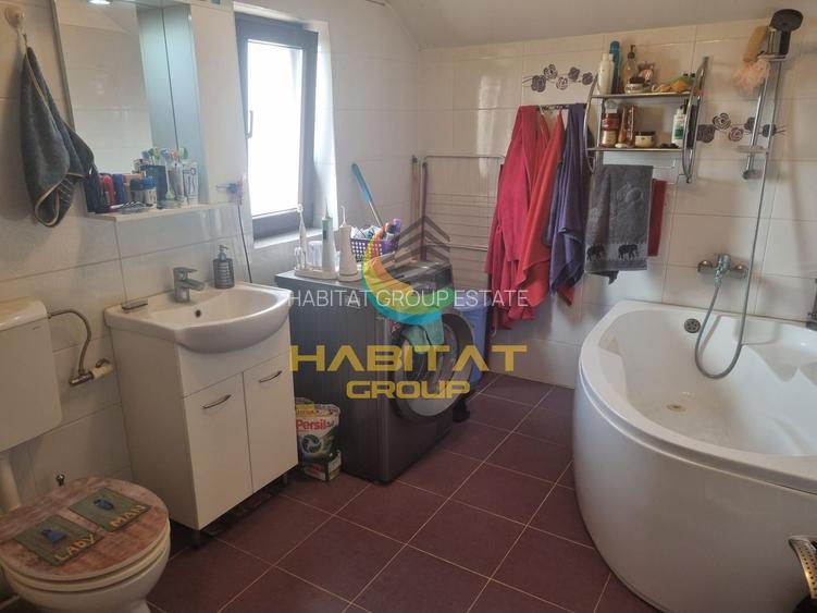 Casa 4 camere- teren 250mp- Adiacent Bd. 1Mai - 12