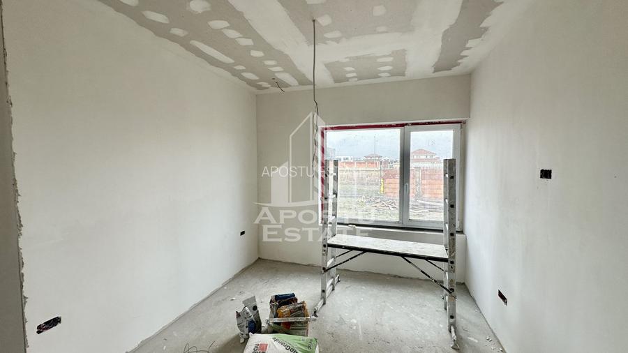 Apartamente de vanzare cu 4 camere si curte,  Torontalului Timisoara - 3