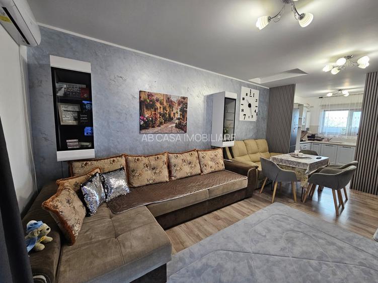 Duplex deosebit, pe parter, Moșnița Nouă, lângă Timișoara, comision 0% - 12