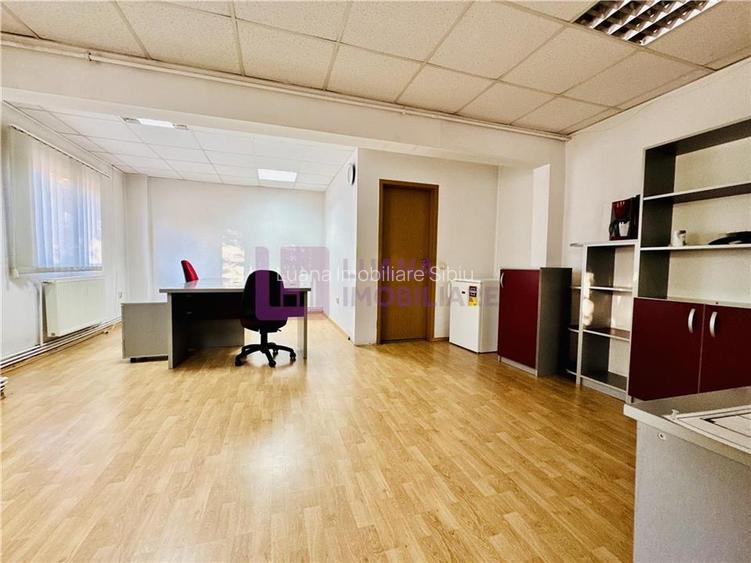 Spatiu comercial de inchiriat | Scoala de Inot  | 52  mp | acces din strada | - 3