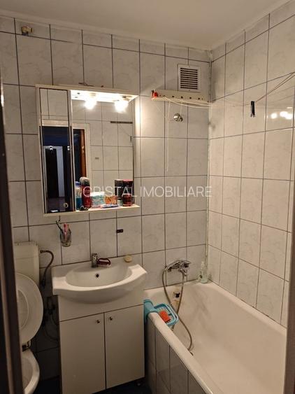 Apartament luminos 3 camere - Emil Racovita, 5 min. de metrou Piata Sudului - 11