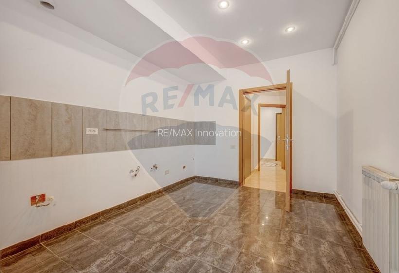 Apartament de 4 camere Primăverii /finisaje premium/ vedere Lac Bordei - 11