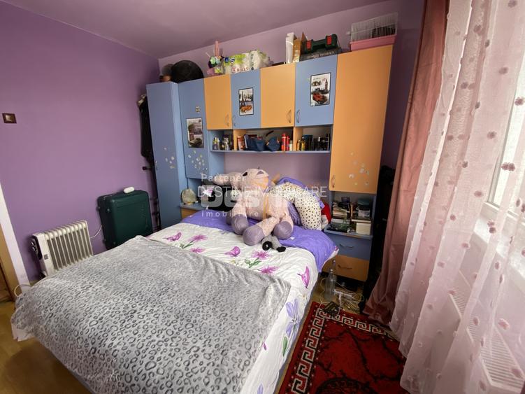 Apartament cu 3 camere, etaj intermediar, 2 locuri de parcare, cartier Florilor - 2