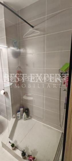 Apartament 4 camere  cu geam la baie, bloc reabilitat - 12