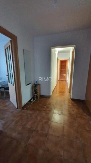 Apartament cu trei camere, Piata Sudului, 184.000€ negociabil - 9