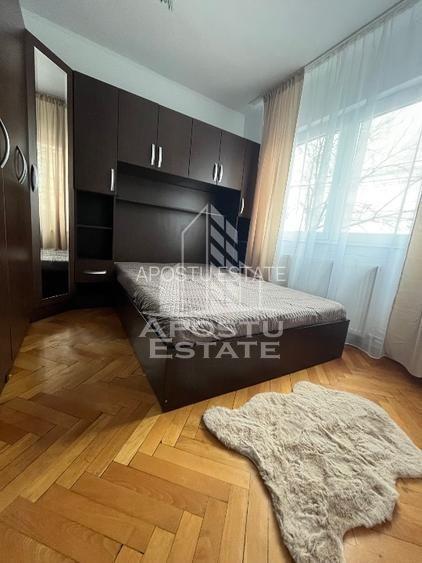 Apartament cu 3 camere, decomandat, etajul 1 , renovat, zona Sagului - 3