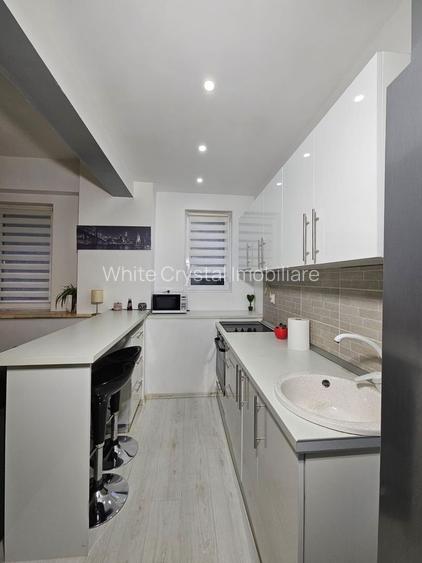 Închiriez apartament 2 camere lux modern, Piața Romană, petfriendly - 9